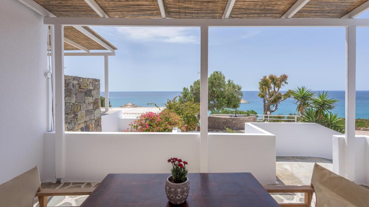 Giourgas Studios & Apartments Provatas Exterior photo
